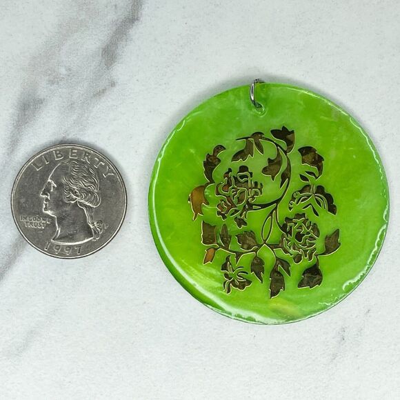 Green Floral Shell Disc Upcycled Pendant - Picture 1 of 7